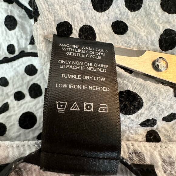 Ali Miles Top Womens L White Black Polka Dots Rose Buttons‎ Pullover 3/4 Sleeve - Picture 7 of 7